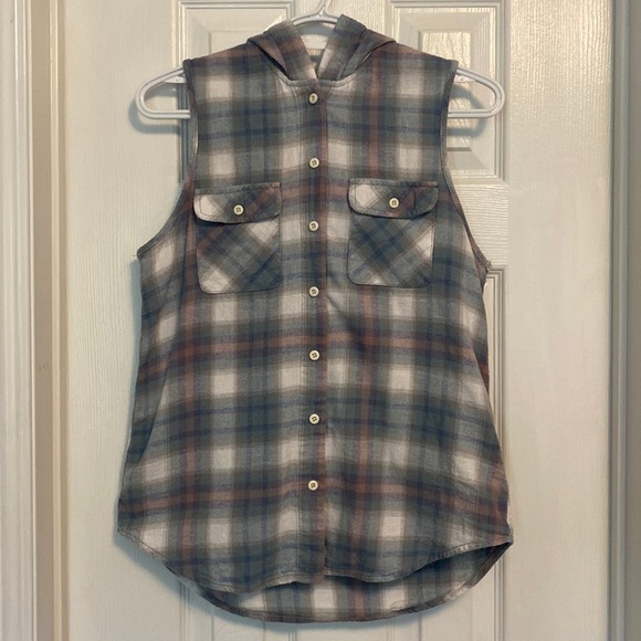 BOGO FREE Top - Picture 1 of 3